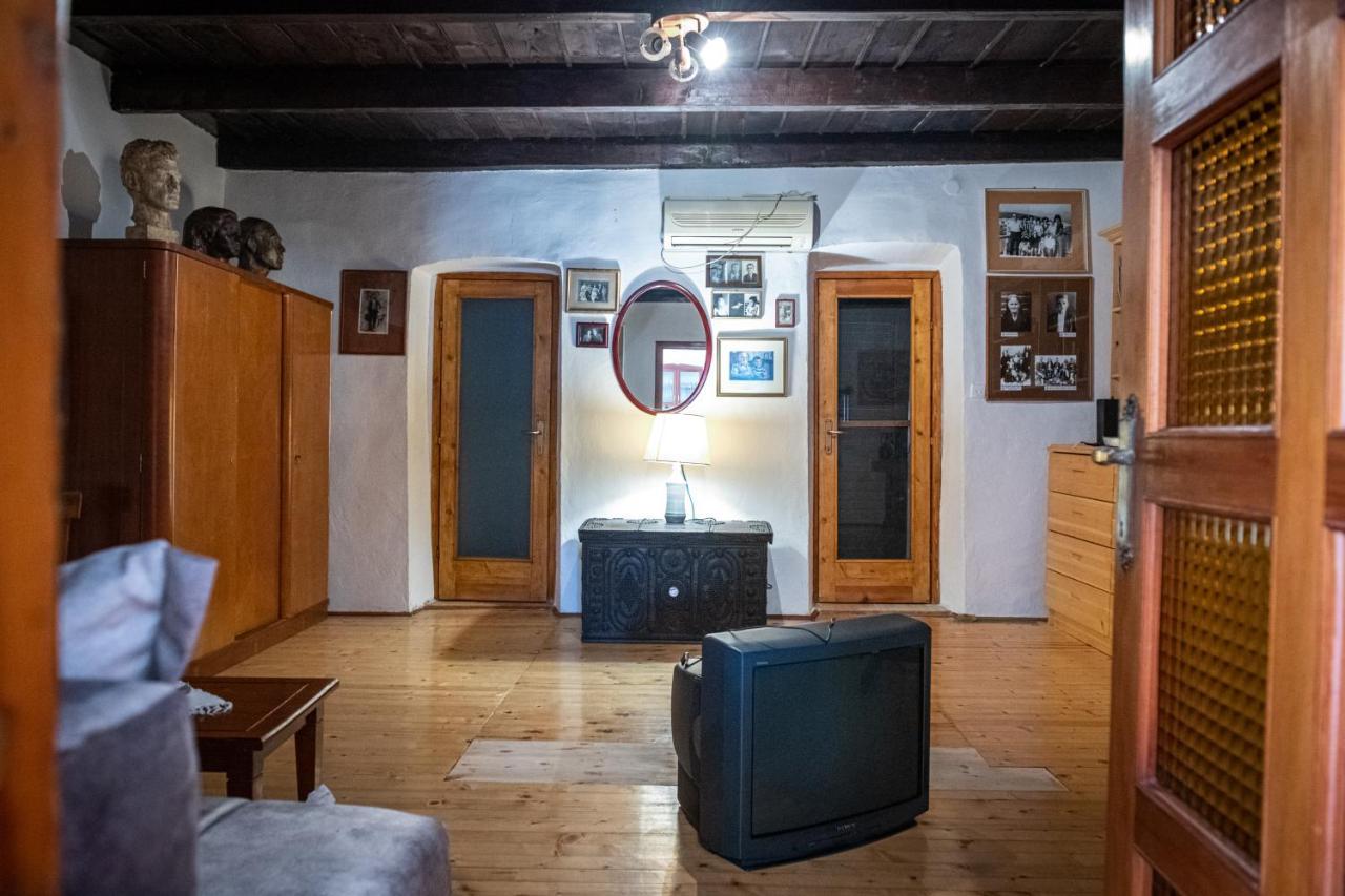 Guest House Gornji Ceklin Cetinje Exterior photo
