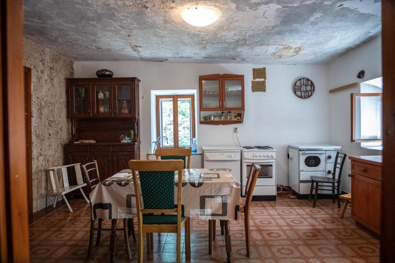 Guest House Gornji Ceklin Cetinje Exterior photo